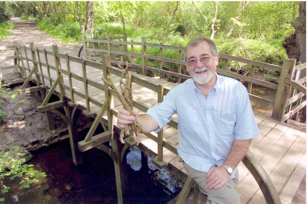 Mike on Poohsticksbridge