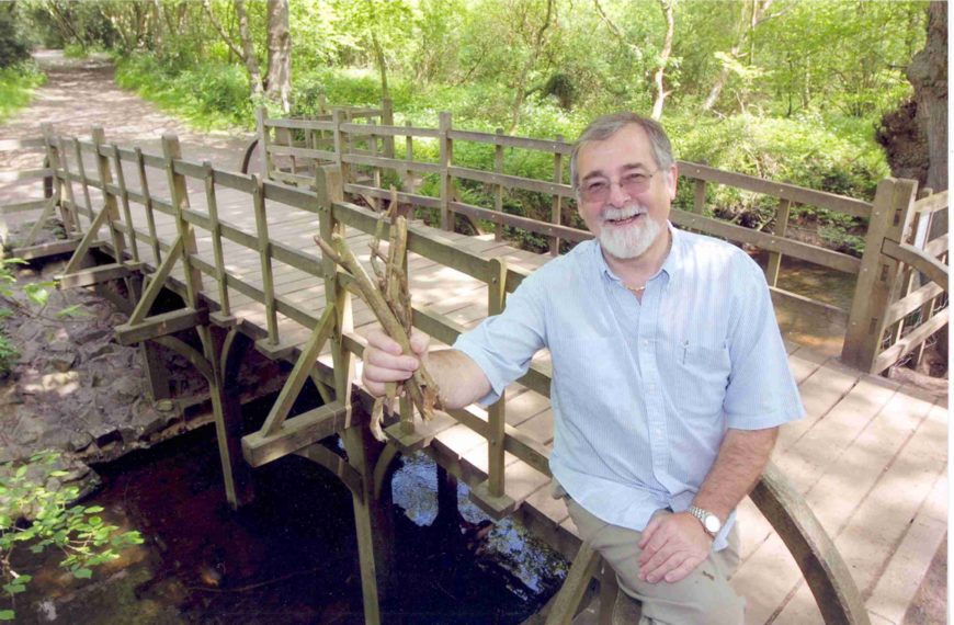 Mike on Poohsticksbridge
