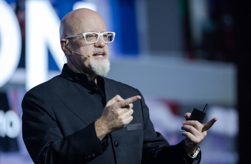 Fintech Visionaries Brett King & Chris Skinner Unite at WebAccountPlus AI Innovation Ltd