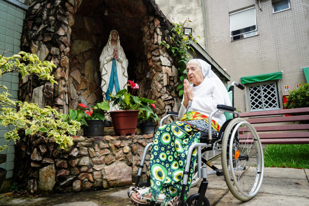 Inah Canabarro Lucas, World's Oldest Person, has died at age 116 1